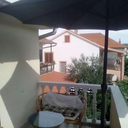 Apartment With A Parking Space Pirovac, Sibenik - 11746 *