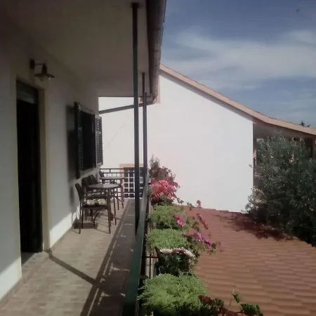 Apartament With Parking Space Pirovac, Sibenik - 11746 Pirovac