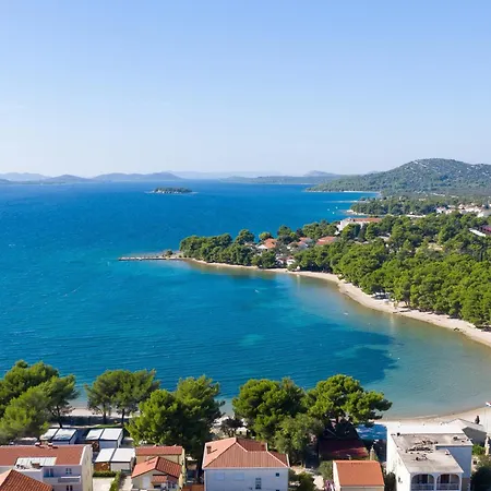 Apartment With A Parking Space Pirovac, Sibenik - 11746 *